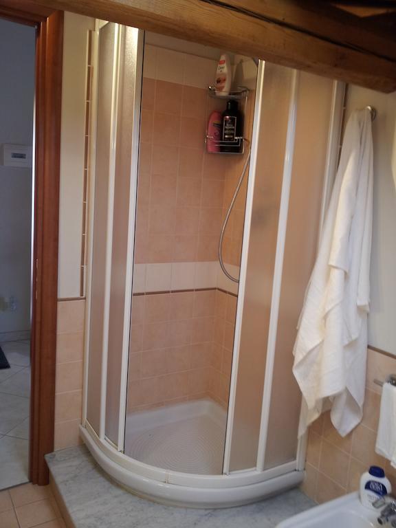 B&B Suite فياغراندي الغرفة الصورة