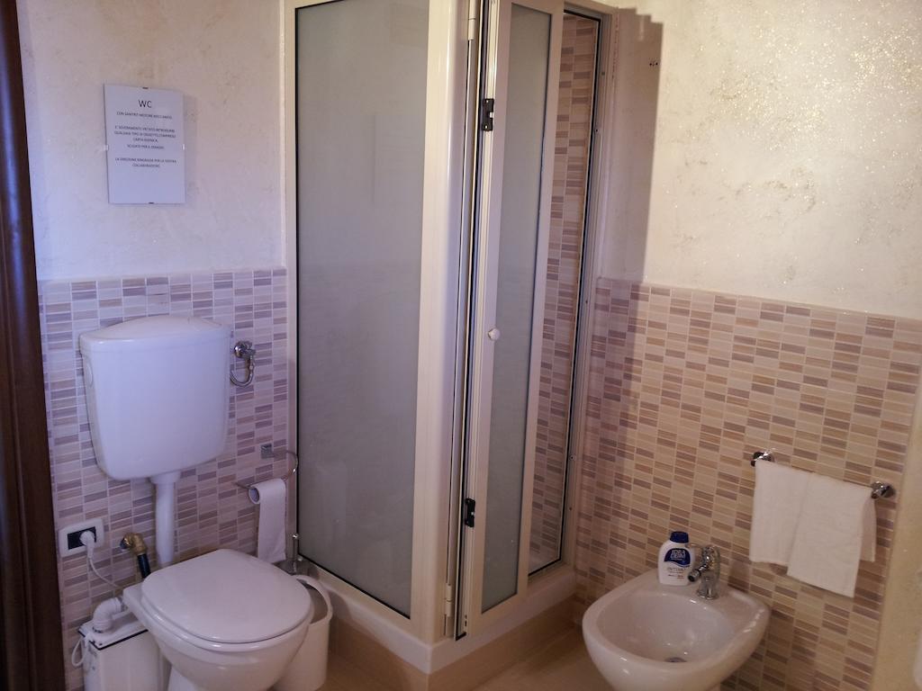 B&B Suite فياغراندي الغرفة الصورة